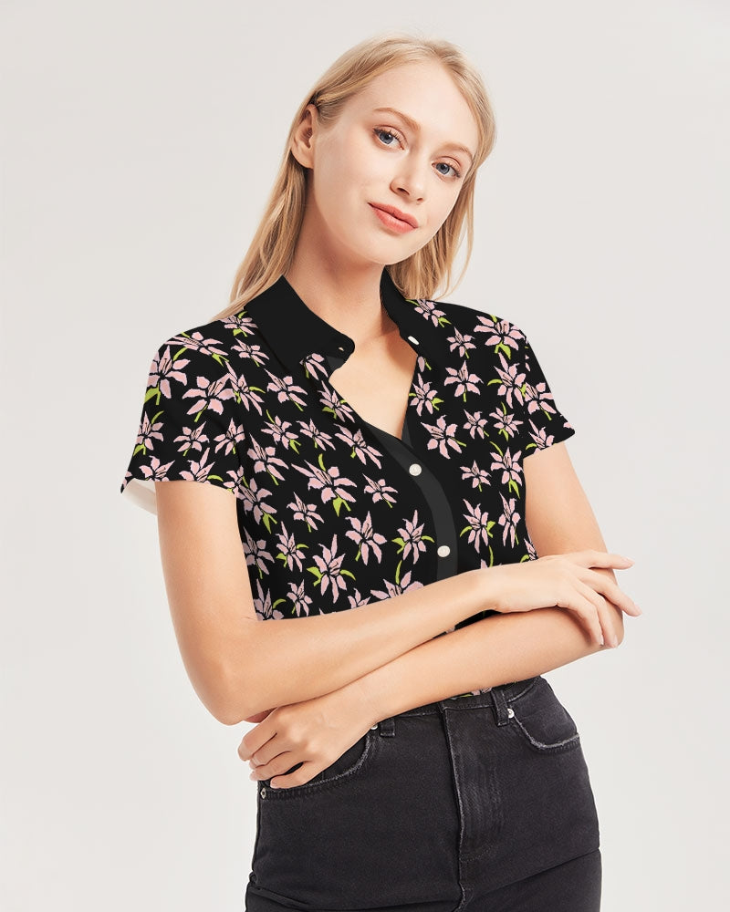 Black Lilly Women's Short Sleeve Button Up Shirt Women's All-Over Print Short Sleeve Button Up